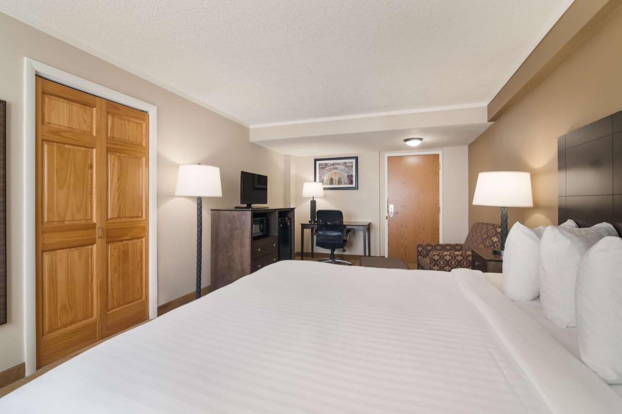 Best Western University Inn Canton Exterior photo